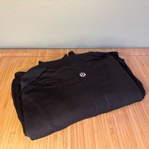 Lululemon Black Shirt